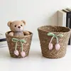 Cesta tejida de ratán y flor de totora, maceta tipo cubo abrazable, decoración creativa para el hogar, adorno de decoración de planta en maceta para interiores