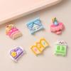 Accesorios de resina para manualidades de dibujos animados Accesorios Serie de muebles Pegamento de crema Pinza para el pelo hecha a mano Funda para teléfono móvil Hebilla de zapato Accesorios Lote