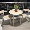 Juego de Plástico para Reuniones de Ocio al Aire Libre con Mesa Redonda Pequeña y Sillas para Balcón, Popular en Cafeterías de Té de Leche de Moda, Mesa de Comedor Simple para Uso al Aire Libre