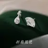 Novos Brincos de Leque Dobrável Assimétrico Estilo Chinês Pipa para Meninas Brincos de Zircônia Estilo Chinês Retro de Alto Padrão Novo Estilo Outono e Inverno