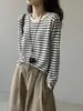 Camiseta de manga larga con cuello redondo multicolor estilo coreano Beishan Tongshu para mujer, top fino de otoño, ajuste holgado, capa base P2506