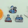Broche Divertido de Calavera Médica Insignia Metálica Divertida para Doctor Enfermera Diseño de Nicho Pin de Decoración para Lugar de Trabajo Ropa