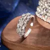 Nuevo Espectacular Anillo de Diamantes de Tres Capas, Diamante Brillante, Anillo para Dedo Índice Estilo Old Money, Joyería de Mano de Alta Gama, Lujosa y de Lujo Ligero