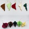Venta al por mayor transfronteriza de bolas de papel de nido de abeja de colores, traje de Navidad, decoración del sitio de vacaciones, artesanías de papel grueso, bolas de nido de abeja