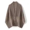 2025 Novo Outono e Inverno Estilo Coreano Feminino Estilo Preguiçoso Cor Lisa Recorte Suéter Outer Shawl Jaqueta Cardigan de Tricô Shawl