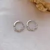 Pendientes de Perla Elegantes de Gama Alta Nicho con Cierre de Plata 925 Estilo Ins Retro para Mujer Pendientes de Lujo Ligero Corea del Sur Venta al por Mayor