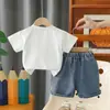 Conjunto de Verano para Niños 2026 Estilo Nuevo Ropa de Verano para Niños Pequeños Conjunto de Dos Piezas con Cuello Redondo y Manga Corta Ropa de Moda para Niños