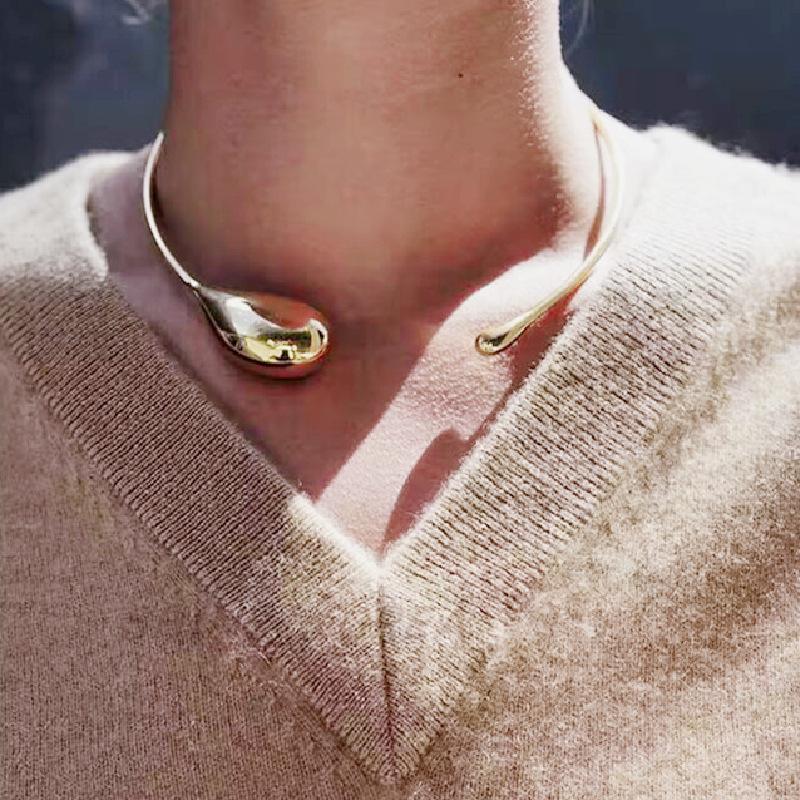 2404189 (1) 韩国小众设计金属极简时髦水滴状项圈金