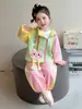 Conjunto de dos piezas de otoño 2026 para niña, estilo coreano, bloques de color, doble cremallera, diseño de gato, estilo escolar, popular en internet, casual, ropa para niños