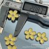 2023 nuevo resina gota de aceite borde dorado flor amarilla 21mm parche plano Diy en stock fábrica directo mayoreo