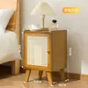 Mesita de Noche Simple Madera Maciza Pequeño Gabinete Almacenamiento Lujo Ligero Dormitorio Mesita de Noche Simple Estilo Nórdico Europeo Moderno Mini
