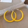 Pendientes Redondos Amarillos Retro con Goteo de Aceite para Otoño e Invierno, Sensación de Lujo Ligero y Alta Gama, Accesorios para Orejas Modernos y Sencillos con un Diseño Único