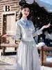 Nuevos Vestidos de Dama de Honor Engrosados Estilo Chino Colección Otoño e Invierno 2025, Vestidos Formales de Grupo de Hermanas Estilo Chino de Alta Gama Adelgazantes