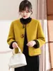 Casaco de Lã Dupla Face de Inverno para Mulheres de Meia-Idade 2026 Novo Estilo Elegante Casaco Curto de Lã para Mulheres de Meia-Idade e Idosas
