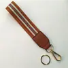 Nueva Cinta Colorida con Correa de Mano de Cuero de PU Correa de Mano Correa de Mano para Teléfono Móvil Llavero Llavero Cinturón Decorativo