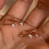 Brincos Gancho Minimalistas Estilo Coreano de Luxo Leve, Ouro Imitado, Gota d'Água com Diamante Cintilante, Super Versáteis para o Dia a Dia, Novos Brincos Femininos Elegantes no Atacado