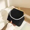 Bolsa Cheongsam 2023 Nova Bolsa de Pérolas Bolsa Transversal Bolsa de Mão Exquisita Bolsa de Ombro Pequena de Verão Bolsa Versátil Popular para Celular