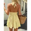 Moda Feminina Europeia e Americana 2026 Amazon Transfronteiriço Elegante Cintura Marcada com Pregas Costas Nuas Vestido de Corte A Halter