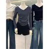 Elegante top de punto coreano para mujer con cuello en V y manga larga, nueva colección de otoño, color liso, estilo simple, camiseta básica ajustada