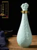Botella de licor vacía de cerámica con juego de tazas 0.5 kg frascos vacíos sellados estilo chino hecho a medida pequeña petaca de licor para el hogar