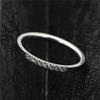 Anel de Aço Ovillo Estilo Coreano Micro-Incustado Oito Diamantes Moda Luxo Leve para Homens e Mulheres, Anel Brilhante de Diamante, Anel Único, Estilo Tendência