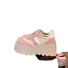 Zapatos populares de plataforma con suela gruesa para mujer, nuevo estilo otoño 2026 para personas bajitas, zapatos casuales estilo alemán, zapatillas cómodas y versátiles para mujer