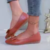 Novos Sapatos Versáteis de Bico Fino e Salto Baixo para Mulheres da Primavera de 2026, Elegantes com Laço e Strass, Confortáveis para Mães que Trabalham, Tamanho Grande