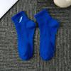 Calcetines deportivos para hombre, de color liso, bordados, de tubo medio, para primavera y otoño, al por mayor, para hombre, para exteriores, absorbentes del sudor, transpirables, calcetines de baloncesto de algodón