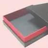 Nuestra fábrica ofrece empaques personalizados al por mayor que pueden incluir logotipos, incluyendo varios tipos de cajas, cajones bajos de doble cierre y otros artículos de regalo.