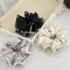 Scrunchie de Cetim de Alta Qualidade com Acabamento de Pérolas, Prendedor de Cabelo Estilo Coreano para Rabo de Cavalo e Coque, Realça a Elegância