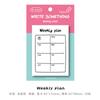 Envía un mensaje para escribir algo sobre el plan de color contrastante, notas post-it, memo de plan de tareas pendientes, papel para notas, estudio práctico y oficina 8