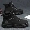 Botas Masculinas de Cano Alto, Couro de Inverno Impermeável com Solado Grosso Aumentador de Altura Estilo Britânico Botas Martin Amarelas, Botas Curtas de Caminhada Masculinas