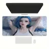 Mouse Pad de Jogo de E-Sports Bidimensional de Personagem de Anime Grande de Alta Qualidade Espessado e Resistente a Manchas Teclado de Computador Pad de Mesa