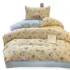 Juego de ropa de cama nuevo modelo 2026 de cuatro piezas, apto para todas las estaciones, funda de edredón individual para dormitorio de estudiante, juego de ropa de cama de tres piezas, lavable a máquina