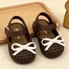 Nuevas Sandalias de Verano 2025 Antideslizantes de Suela Suave para Niñas con Velcro para Niños Mayores y Pequeños, Sandalias de Playa para Bebés
