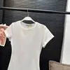 Nueva camiseta blanca de manga corta para mujer de verano, corte ajustado, algodón puro, camiseta base adelgazante, top interior versátil, moderno