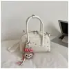 Bolso de Mano Transfronterizo de Moda Tipo Bolso de Bolos para Mujer, Nuevo Diseño de Nicho de Moda Bolso de Concha, Bolso Cruzado de Hombro Único para el Viaje Diario