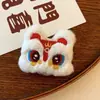 Broche de Muñeca de Girasol de Peluche de Dibujos Animados para Estudiantes Accesorios Femeninos Colgante Adorno Lindo Estilo Japonés Pin al por Mayor