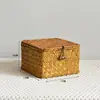 Caixa Organizadora de Presente Cosmético Tecida com Capim Marinho Natural, Formato Retangular com Fivela Preta e Tampa Plana, Cesta de Armazenamento de Palha, Presente Souvenir