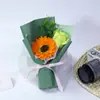 Combinación de Girasol y Rosa Creativa Acompañamiento Ceremonia Boda Flores de Mano Día de San Valentín Decoración de Restaurante