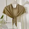 Cachecol triangular de tricô liso estilo coreano, um lenço de cabeça, xale, aquecedor de pescoço e cachecol de pescoço moderno e versátil para mulheres, perfeito para o outono e inverno