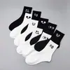 Calcetines al por mayor para hombre, calcetines deportivos de media pantorrilla, modelos engrosados para otoño e invierno, calcetines invisibles versátiles para todas las estaciones
