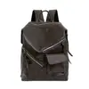 Nova bolsa de mão elegante e versátil para o dia a dia, uma mochila casual de nicho para passeios, com toque de alta qualidade e grande capacidade