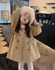 Gabardina para Niñas Otoño 2026 Nueva Moda Infantil Estilo Coreano Abrigo Británico Ropa Casual para Bebés Niñas