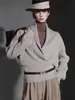Suéter Minimalista de Capas Estilo Francés de Alta Gama con Diseño de Cuello en V Profundo para Mujer, Tejido de Lana de Oveja, Mangas Largas de Moda