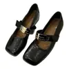 Zapatos Mary Jane de punta cuadrada estilo Chanel 2025 con plataforma interior y hebilla metálica, zapatos de un solo color sin cordones para mujer, adecuados para primavera y otoño, con un aspecto elegante