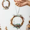 Corona Pequeña de Navidad Anillo Pequeño de Ratán Decoración de Frutas Rojas Corona de Paja Colgante Decoración para Árbol de Navidad