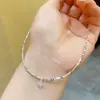 Cadena para Clavícula de Flor de Cuatro Hojas de Circonia Plateada, Simple y Elegante, con un Diseño Único y de Moda, Collar de Moda, Accesorio de Cuello Versátil