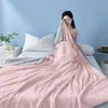 Colcha de Seda Fresca de Verano Transfronteriza Clase A Individual y Doble Lavable a Máquina Colcha para Aire Acondicionado Regalo Colcha Delgada Fabricante Venta al por Mayor