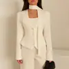 Moda Cruzada Europea y Americana 2025 Nuevo Color Puro Cuello en V Bufanda Decorada Manga Larga Casual Chaqueta Traje Pequeño Top Ropa de Mujer